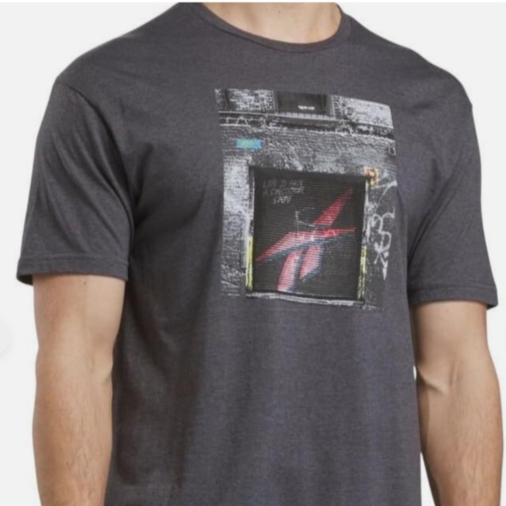 Reebok Graphic Gray T-Shirt